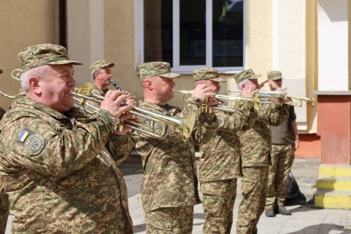 Сумуємо разом і вшановуємо пам'ять Захисників - Сергія Фуштея та Любомира Вахняка!